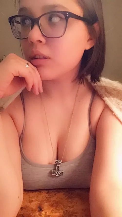 [f] gimme a lil kiss, cutiepie by bondagepixie