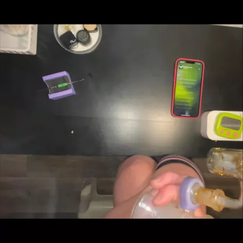 [F] Good morning sunshine. Happy Sunday. ☀️ Take a dab with me! by stonedfreckles