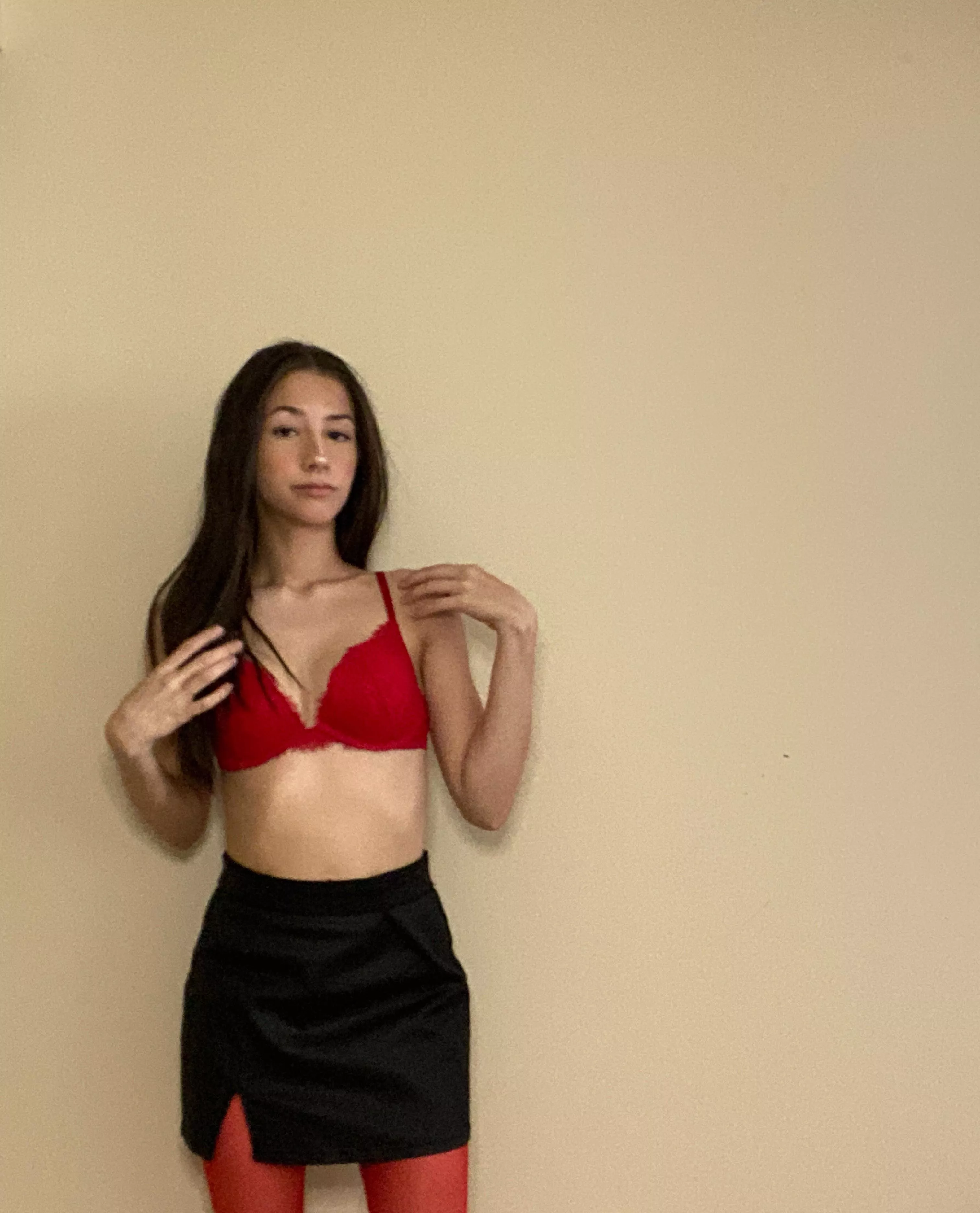 [F] hey how u doin 😏 posted by C0CA1N3CASTL3S