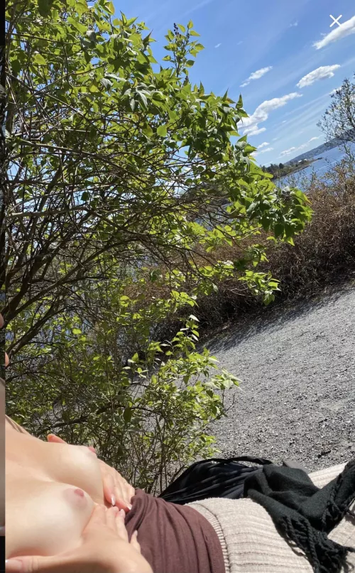 [f] I just can't help showing off my cute tits, hope you don't mind🥺 by norwegianstella