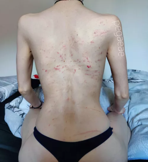 [F] I took my whipping well, don't you think? 🥵 by Pegaeae