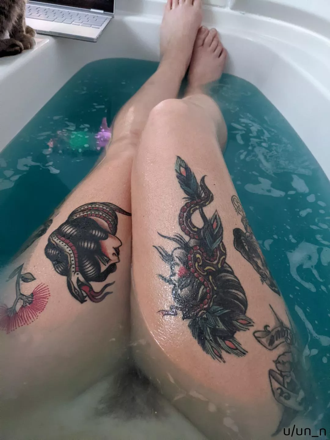 [f] I used a THC & CBD bathbomb today, so relaxing! now I just need a massage 😉 posted by Un_n