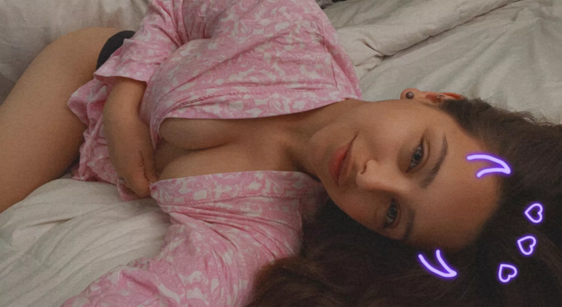 [F] lazy day in my lazy robe posted by Zoellamoon