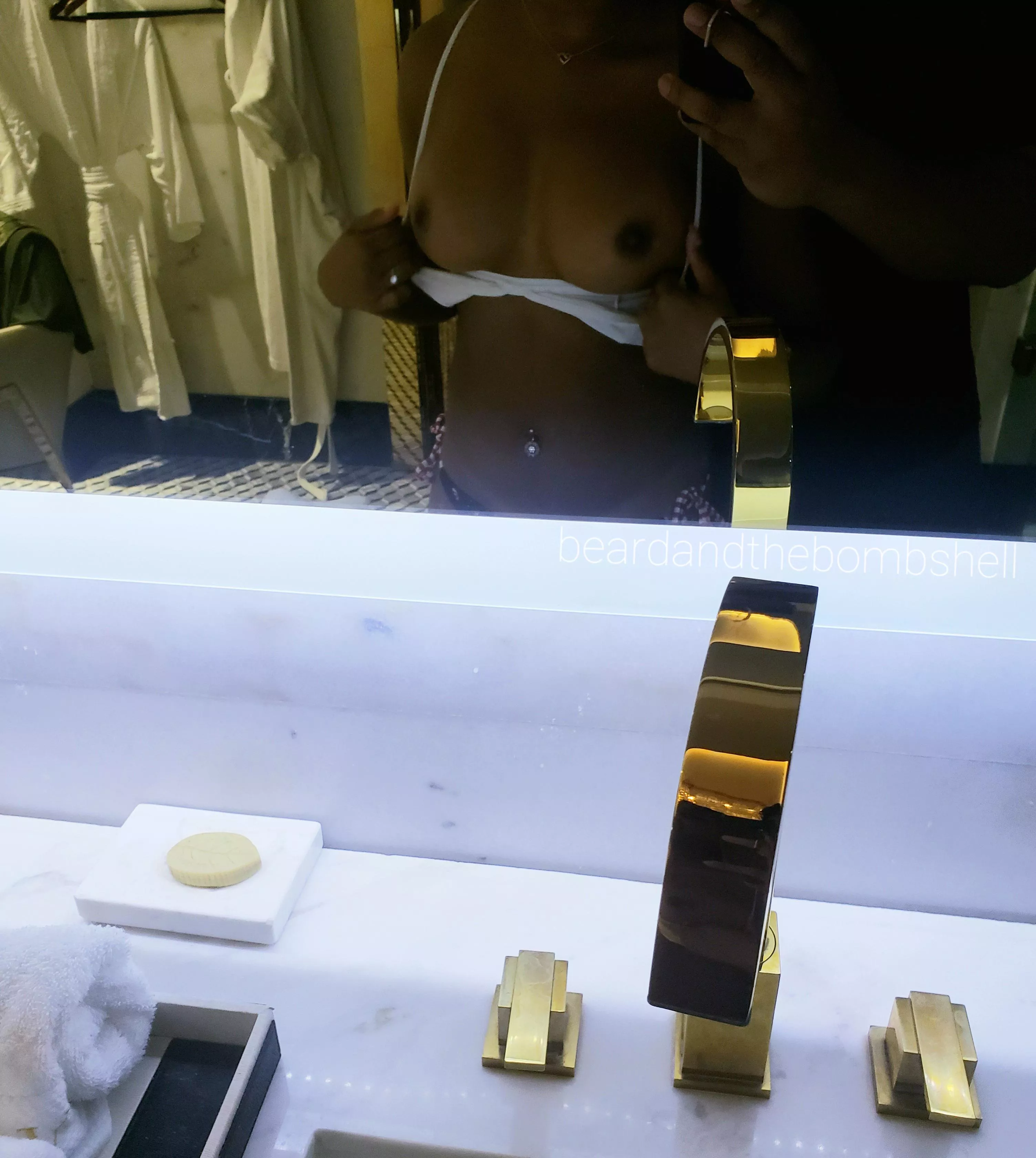 [f] tanlines are my weakness posted by Beardandthebombshell