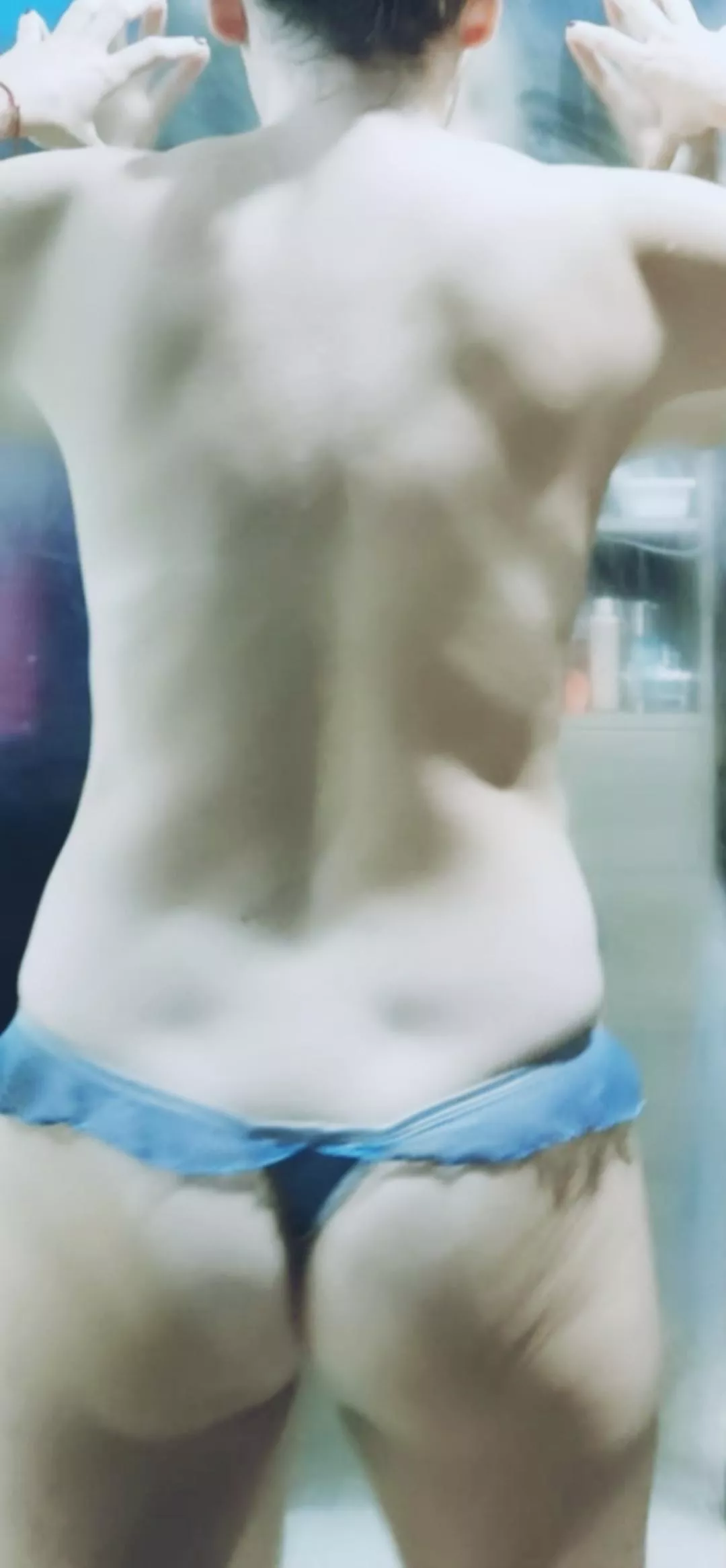 (f) the back routines workouts, showing off posted by notyourprincesss