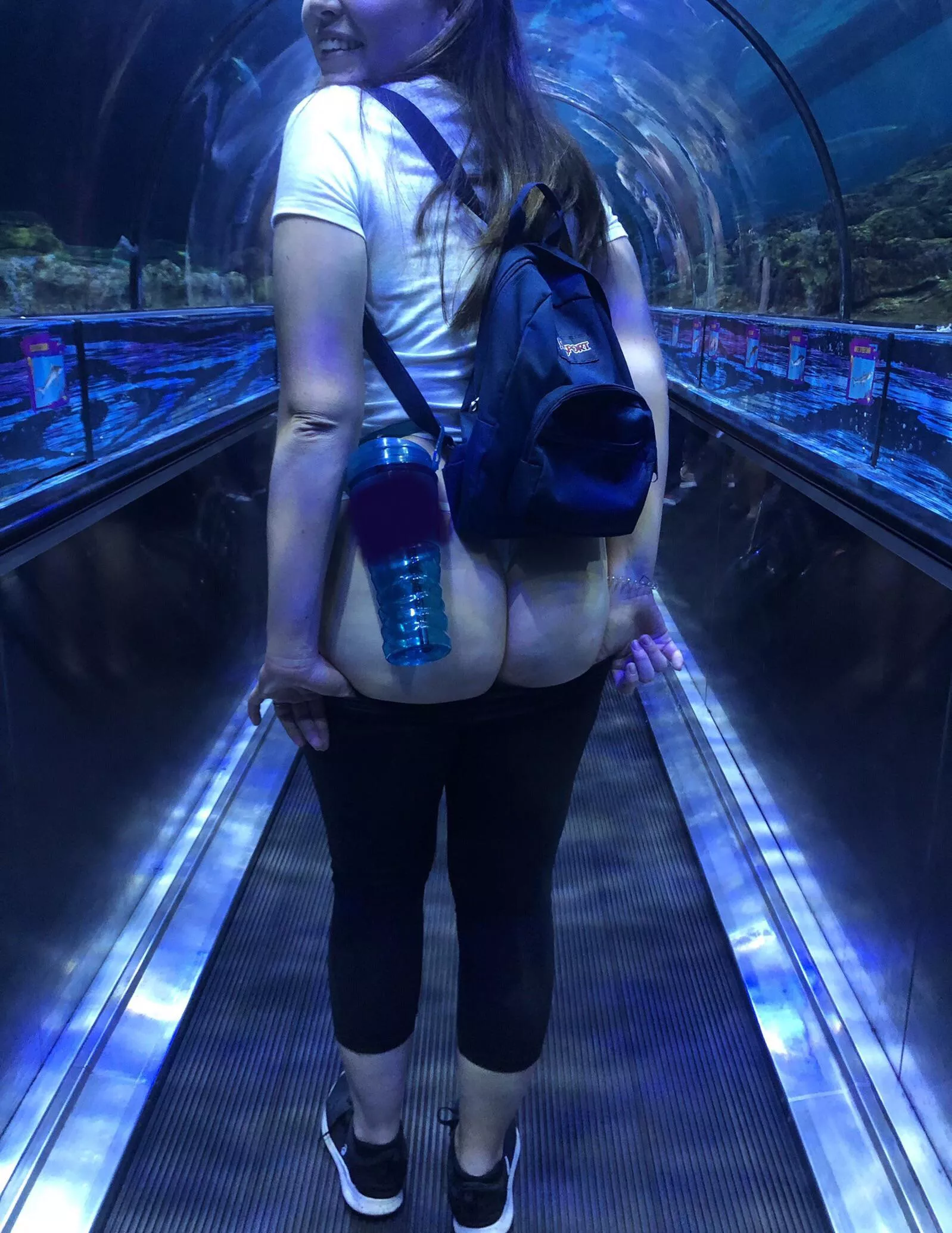 [F] theme park days 💙 posted by Whats_her-name