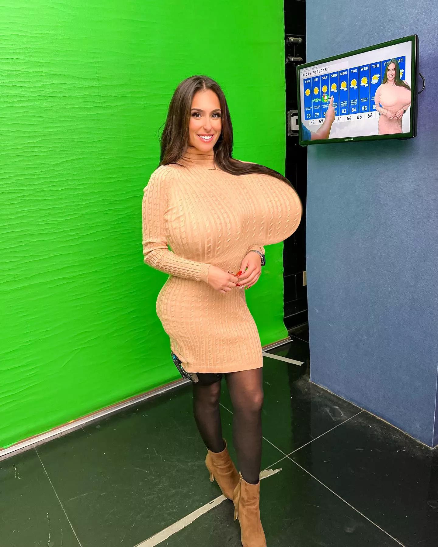 [F] There's a large swell moving through the northern regions and some hot weather coming in down south. (OC) (DMsWelcome) posted by therealbobby88