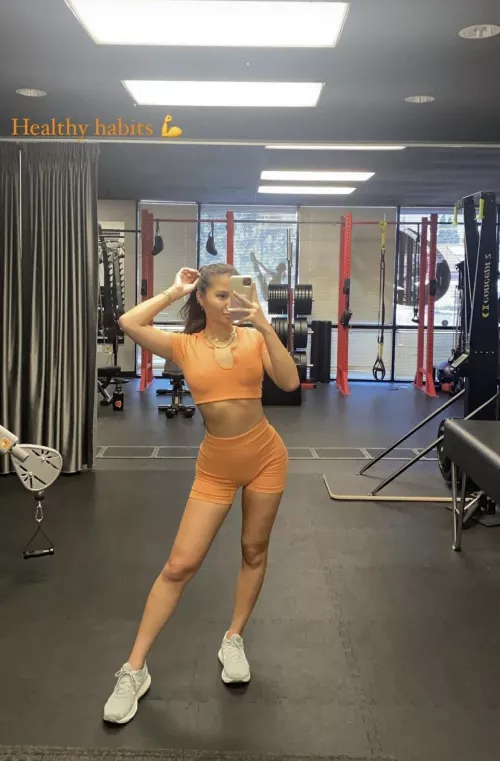 [F] Think I’m gonna start posting more hehe by DeKoreanMami