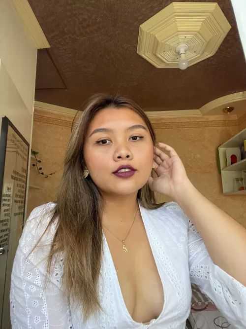 F18+ Have a great Saturday 😙 by subrosapersona