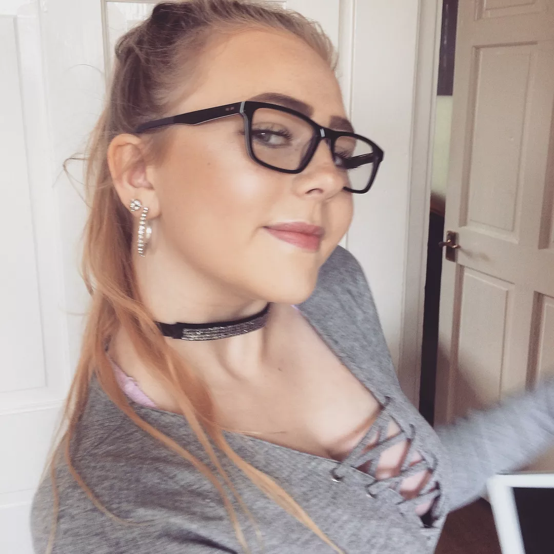 F19 - Hey 😉 posted by SarahGround199