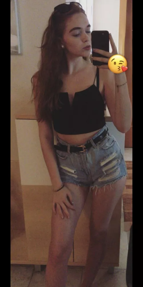 F19😘 by VirtualBook8475