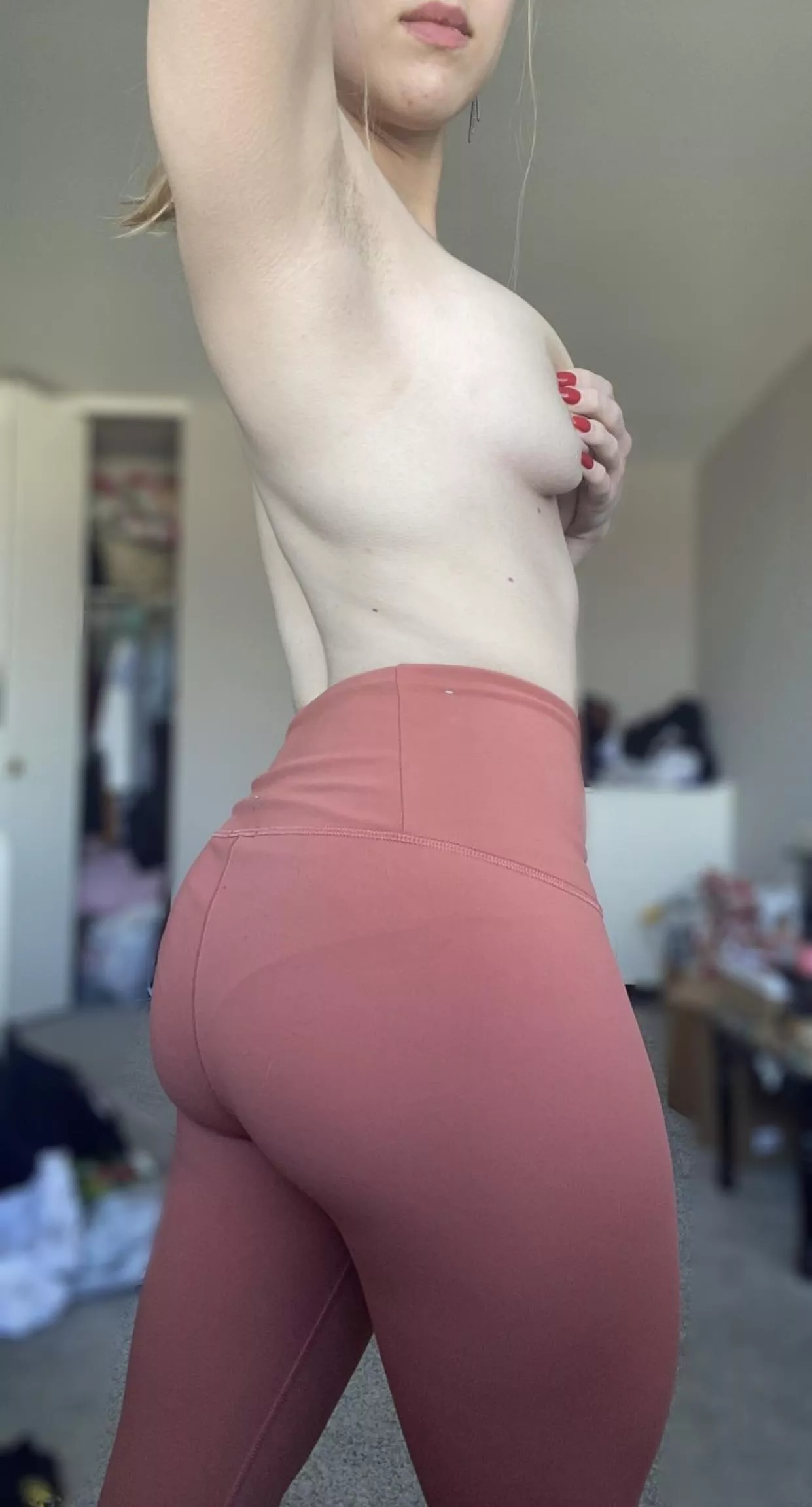 (F19) would you jerk off to me? posted by CuteBellaBunny