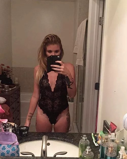 F23 this is wild for me. #nervous by YumWine69