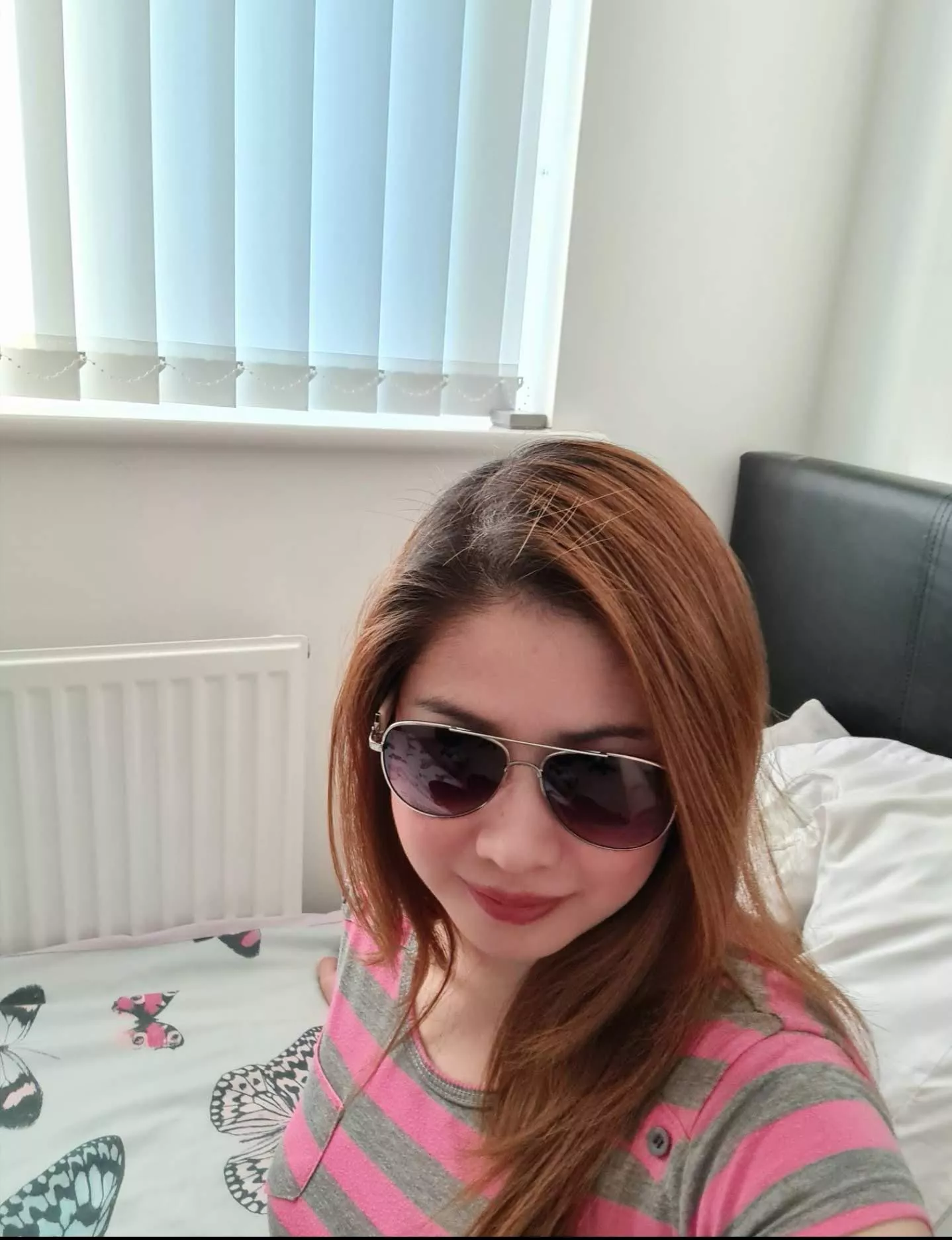 f26 Wife Bridgend posted by jbh2022