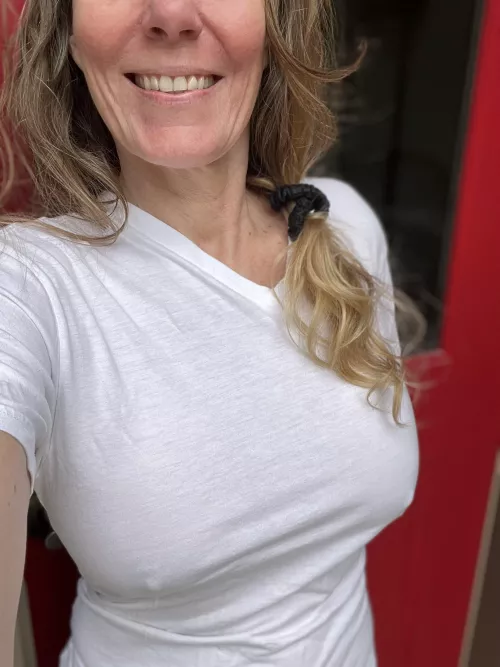 [f]55 Come inside. I want you to taste my cookies and creamy milk.💦 by Mrseviemae