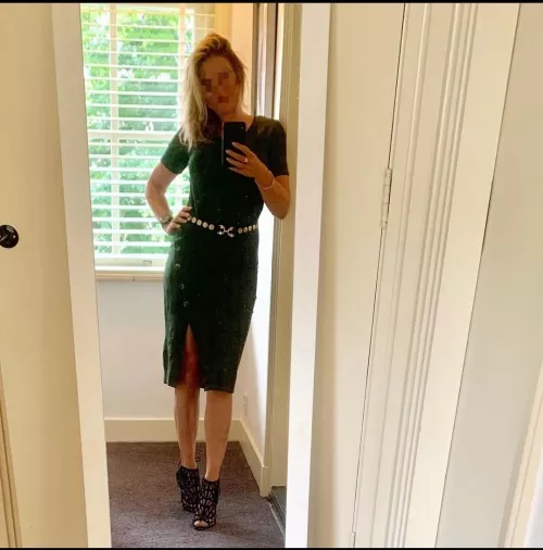 [F57] am i a head-turner? by ___blonde