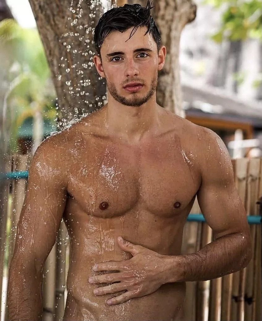 Fabian Arnold ... posted by neilfromsydney2003