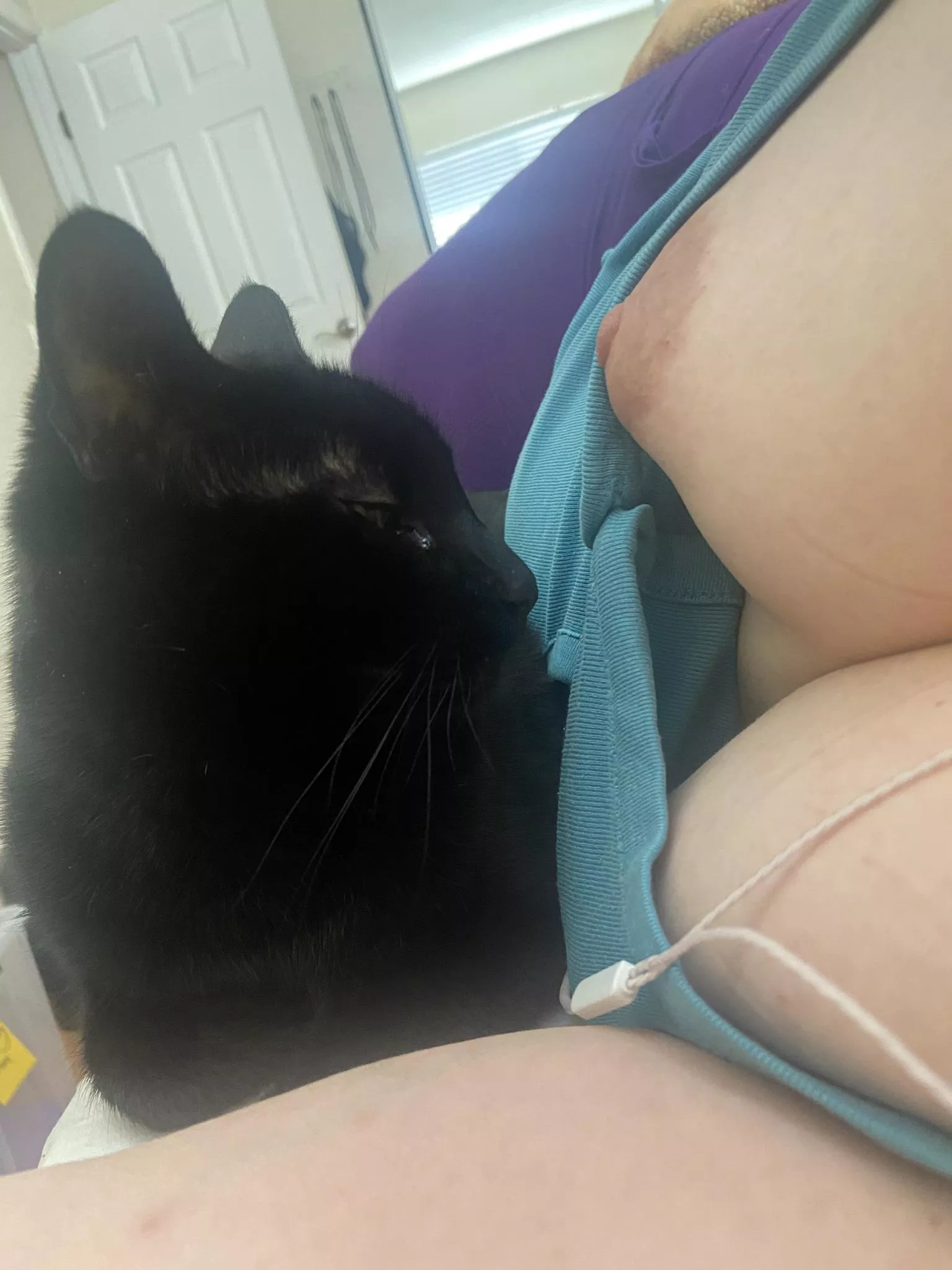 Face to face with my boobs posted by Stillinmetamorphosis