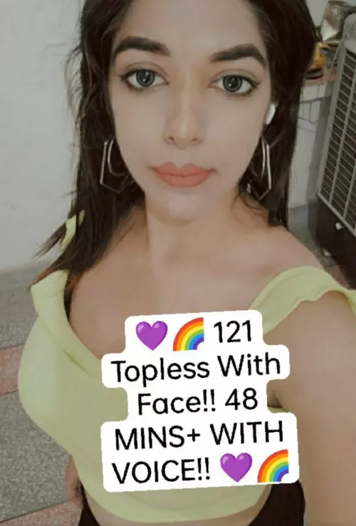 🥰Famous Tango Entertainer With Voice, Poping Out Her B00bs 🥵For Her Fans For The First time🤤 don't miss 🔥🔥 👇👇👇 by Crazycrazy_500