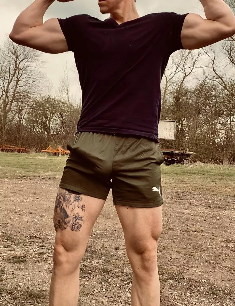 Fancy an outdoor workout with me? posted by Bob_Shaft_