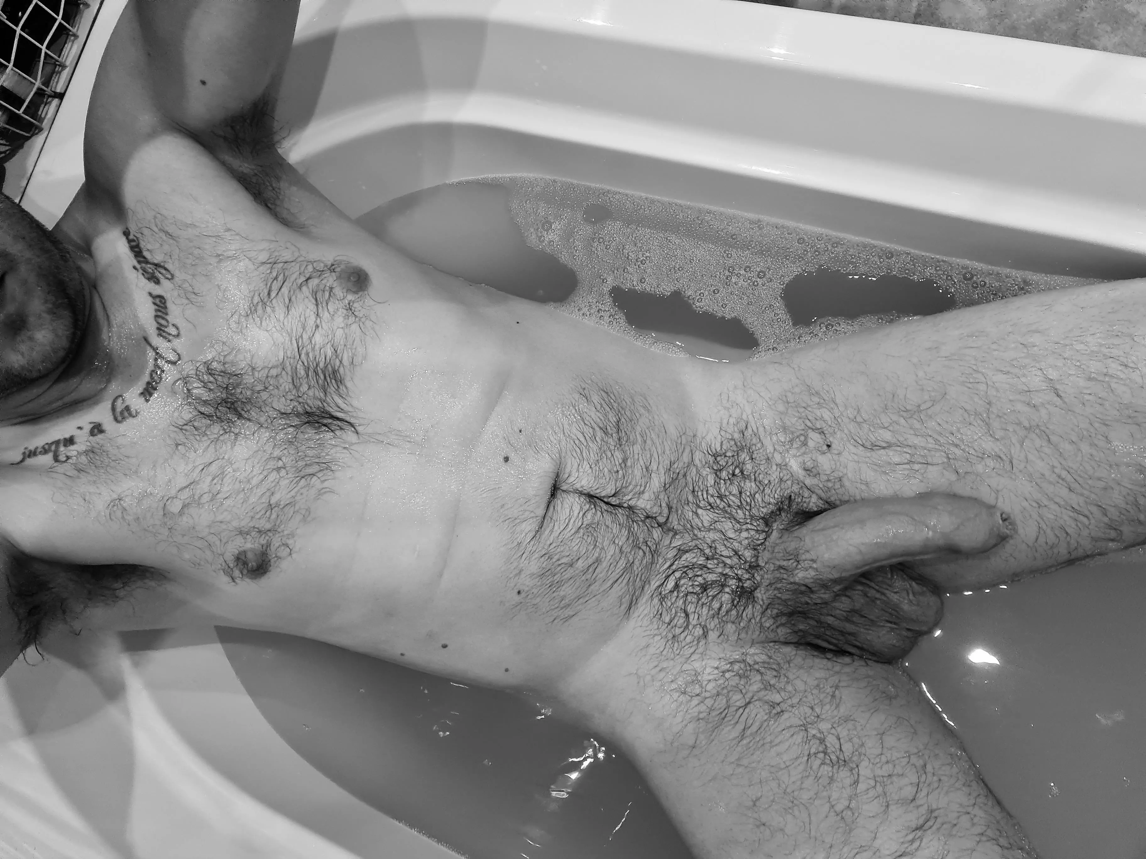 fancy giving me a hand ? posted by markyboy2102