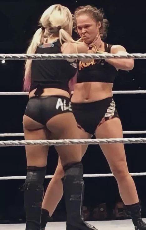 Fat ass butt posted by deeznutz005