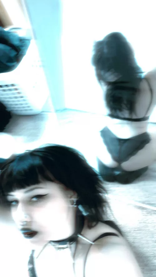 Favourite choker by xx_anxiety