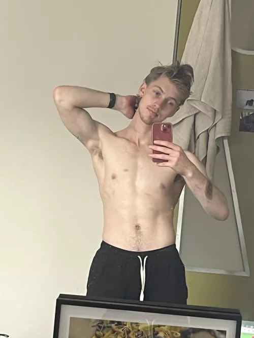 Feel cute by JordanGreen21