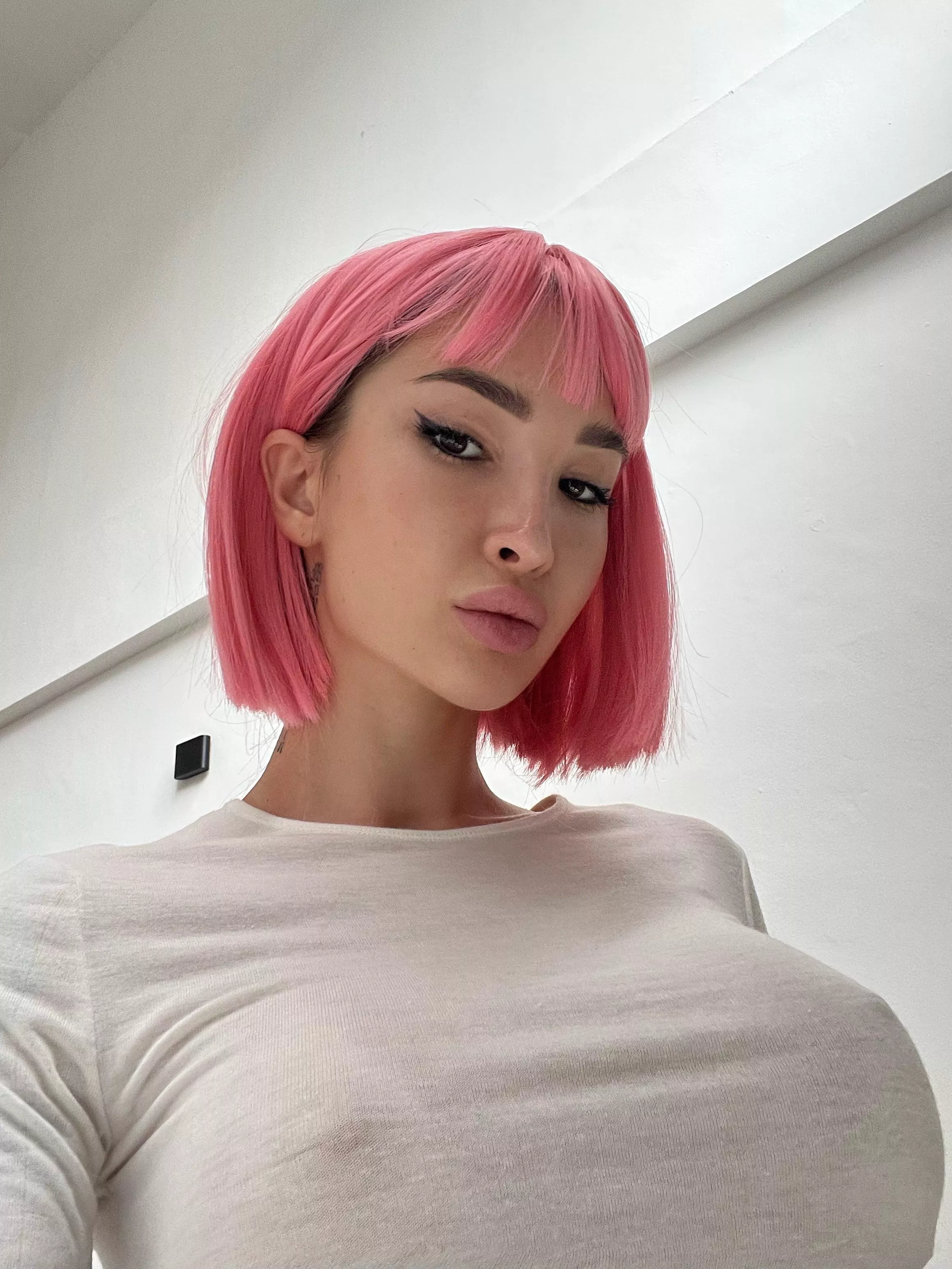 Feel kinda cute in this top🥰🙈 posted by karishamr