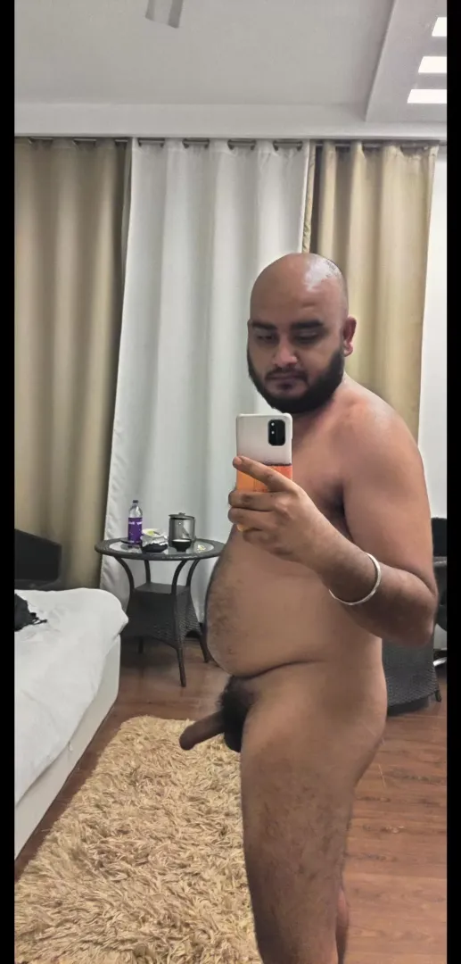 Feel like showing off (30 M) posted by DesiGayBhalu