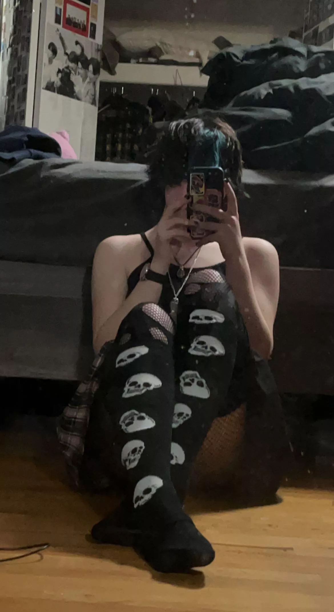 Feelin cozy.. posted by alternatefaerie