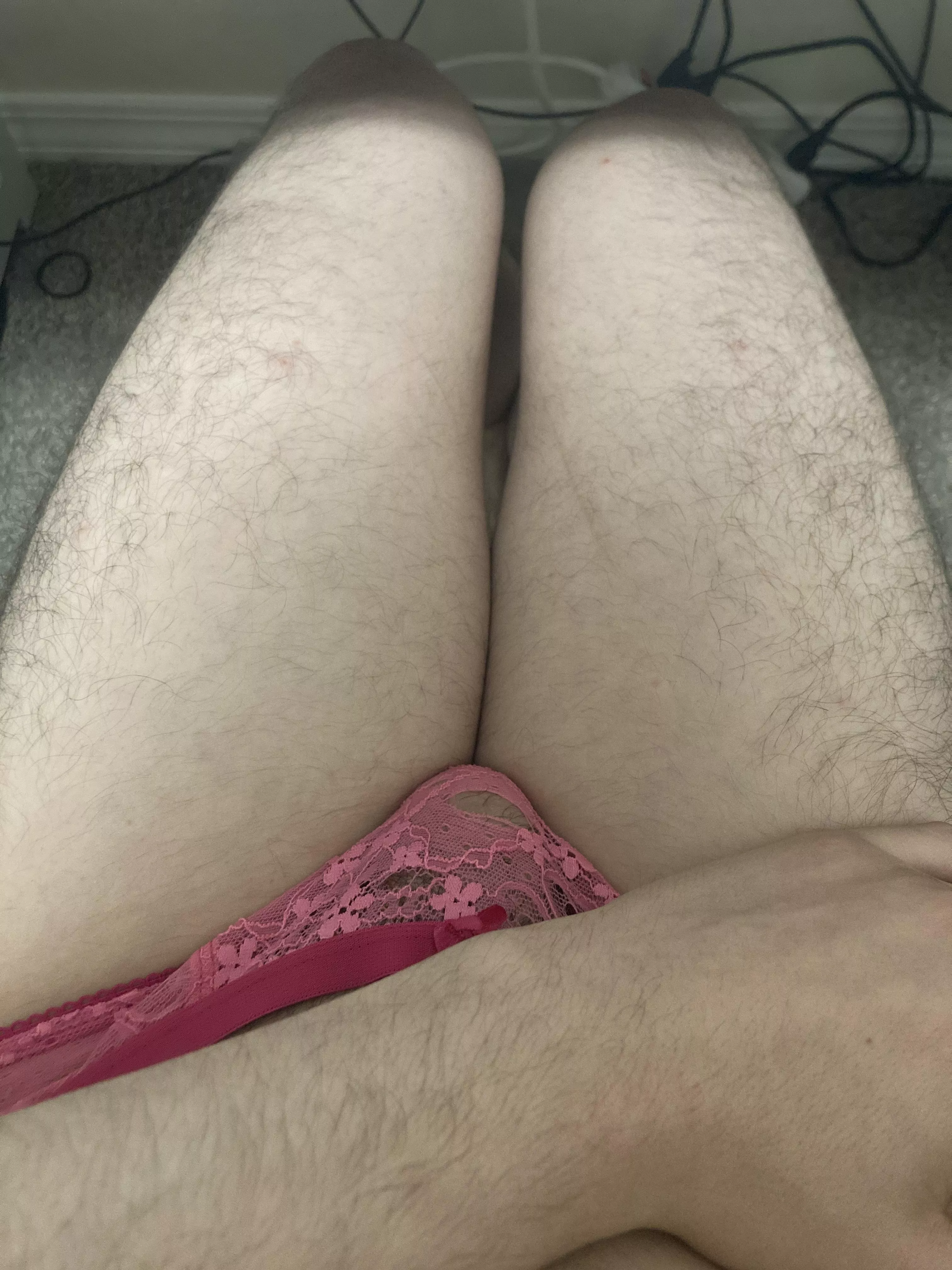 Feeling a bit sly today 😅 posted by coloringspy0