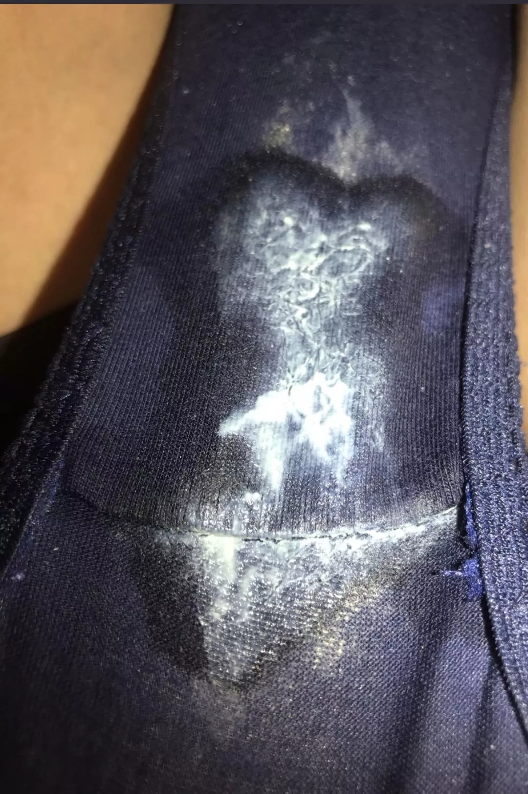 feeling alittle horny💦🤤 posted by propertydreamz321