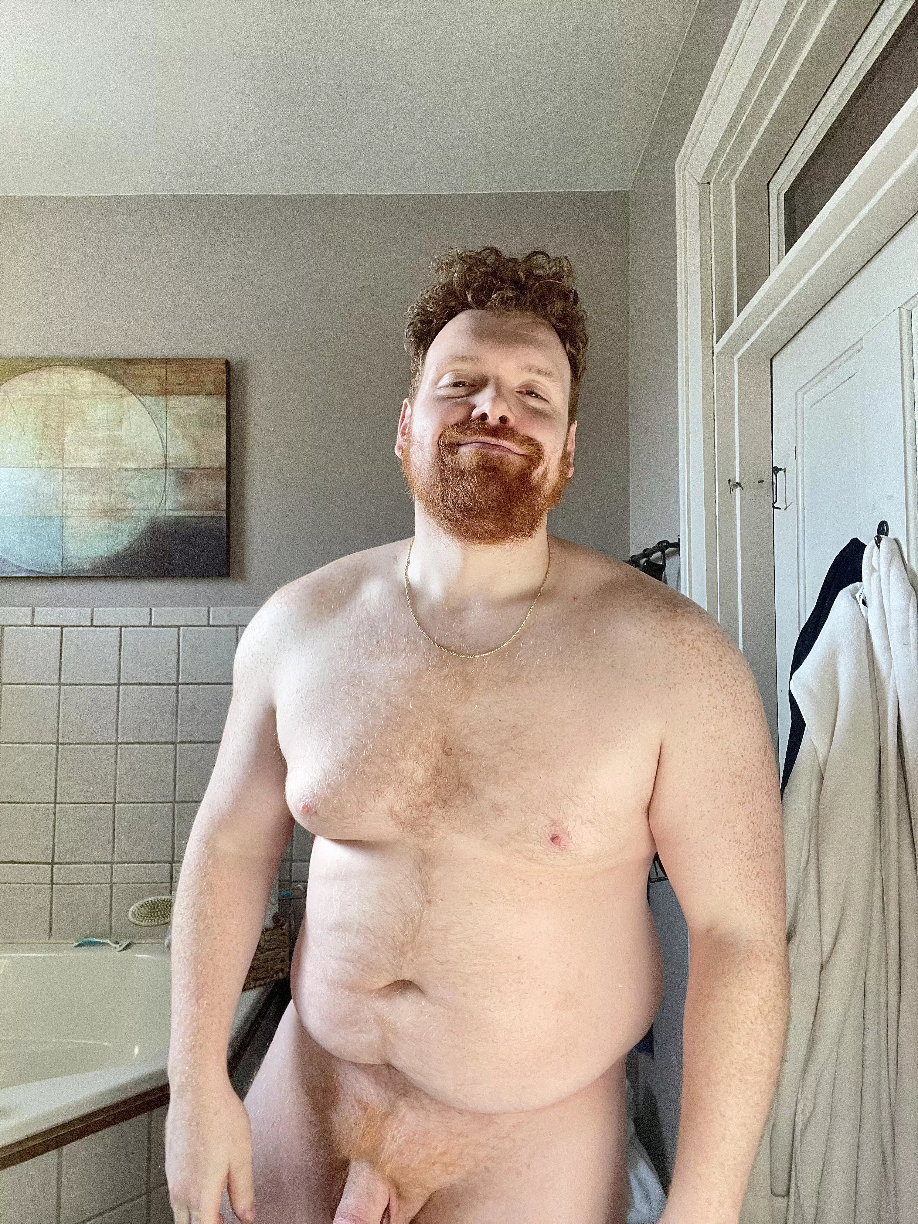 Feeling big lately posted by hellono1991-