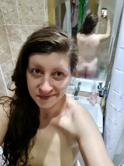 Feeling cheeky. 28[F] 10st10 5ft 8in by Deep-Strategy