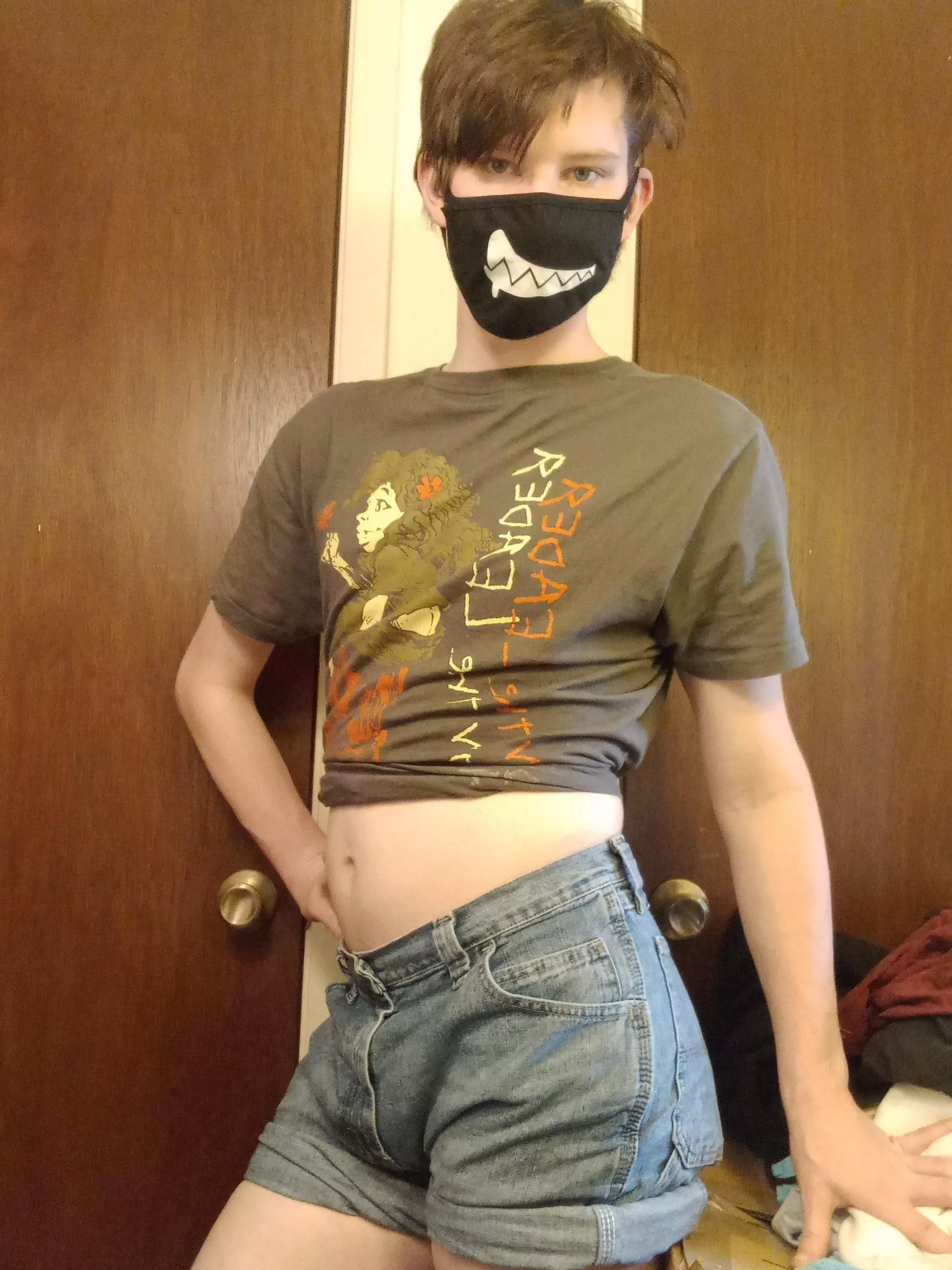 Feeling cute ^^; posted by Your_Local_Emo_