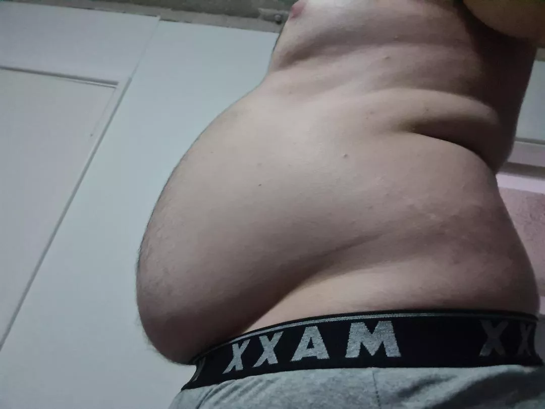 feeling extra big today posted by BHMforHire