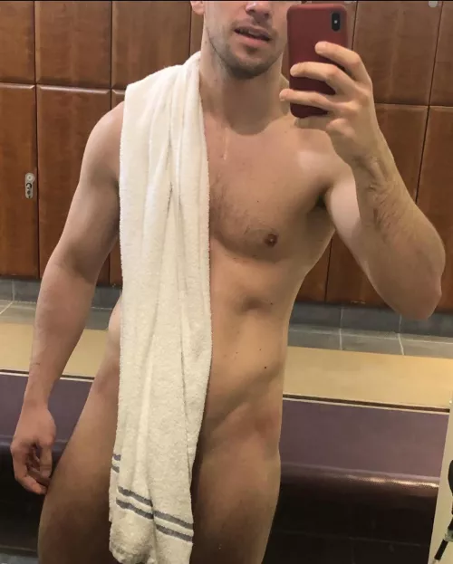 Feeling extra dirty tonight, dms open 😉 by redditguy1992a