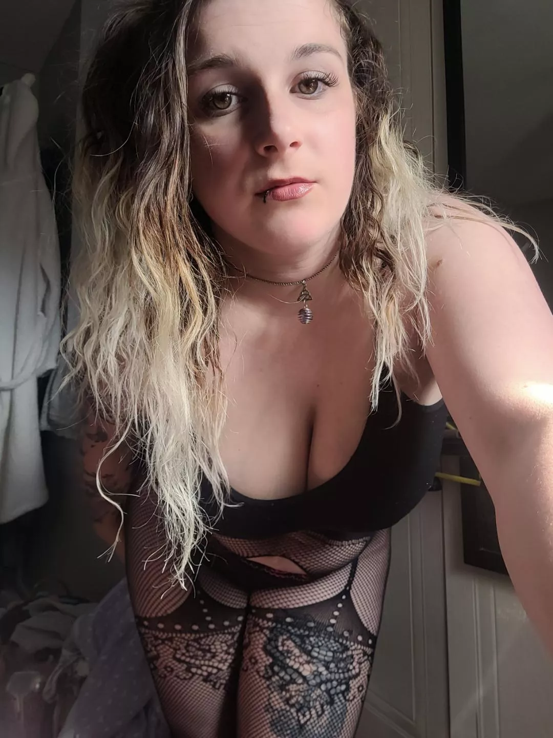 feeling extra good here 😜 posted by MsAliceFury