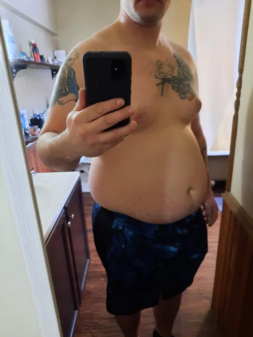 Feeling fat 271lbs by DatDankFrank