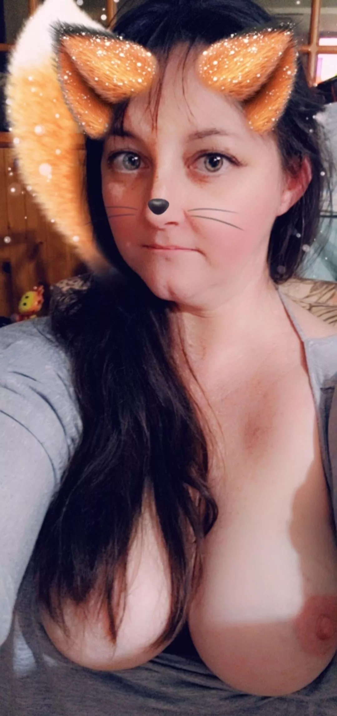 feeling foxy 😉 posted by Moon_Rose37