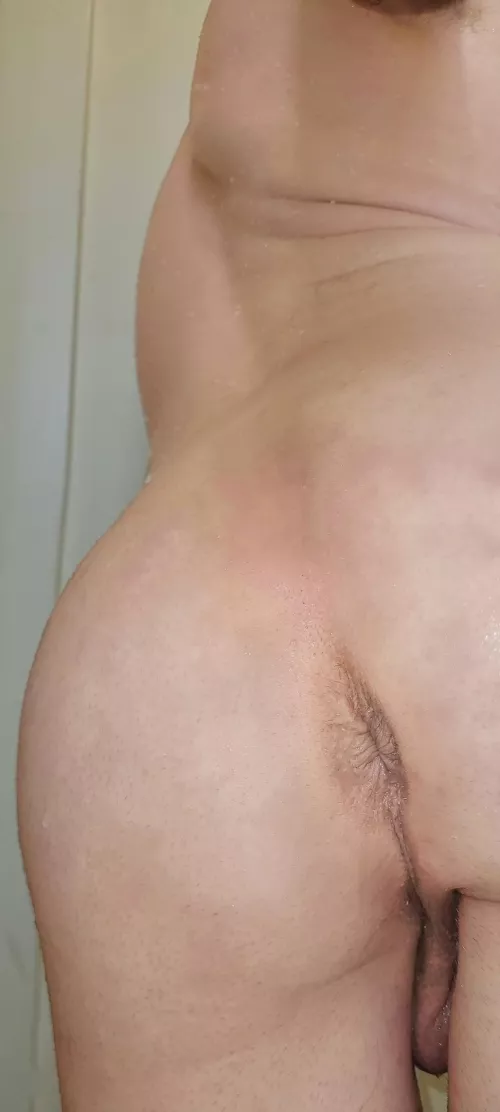 Feeling fresh after a nice hot shower🥰💖[21][OC] by SissyFuckboy