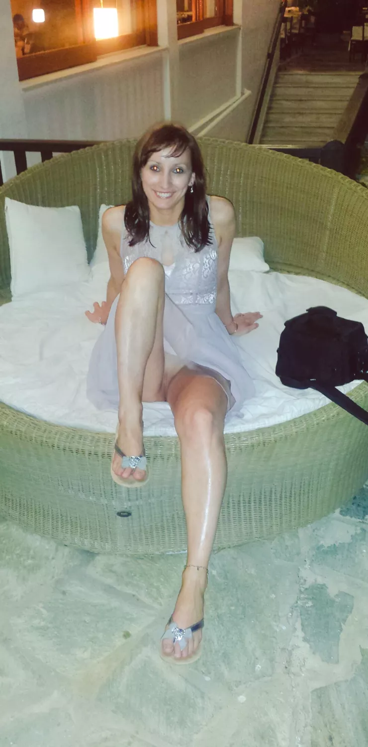 Feeling frisky in the sunshine! Can you see my 😺 posted by playfulpanda69_uk