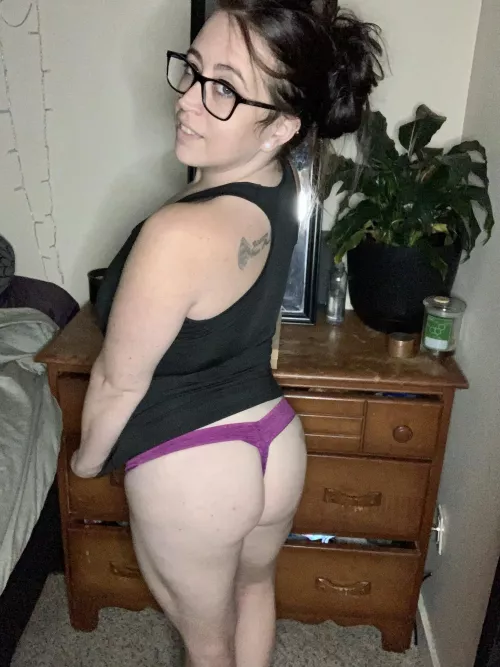 feeling frisky today by MrsPineapple710