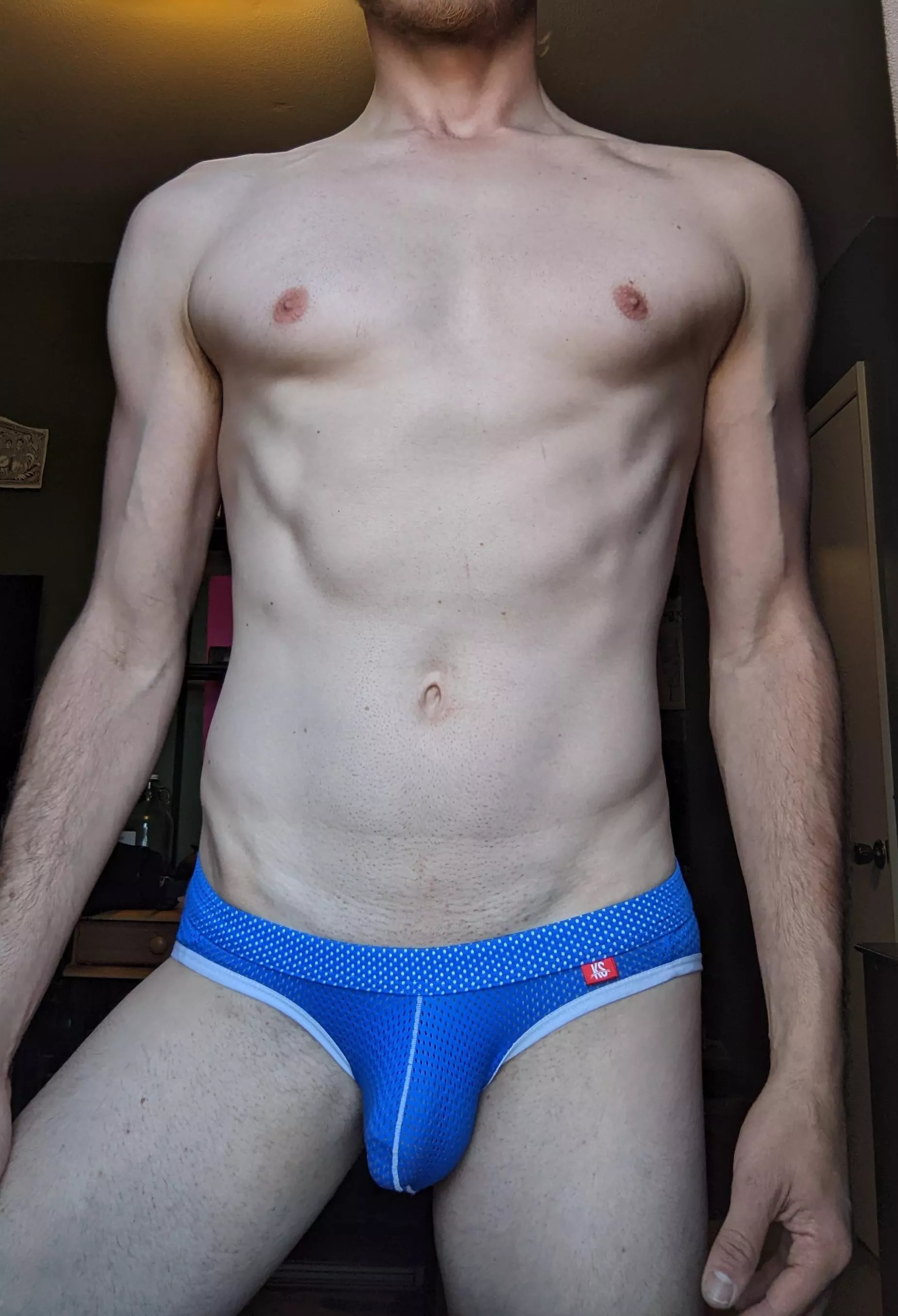 feeling good in blue 😜 posted by prepicklewater