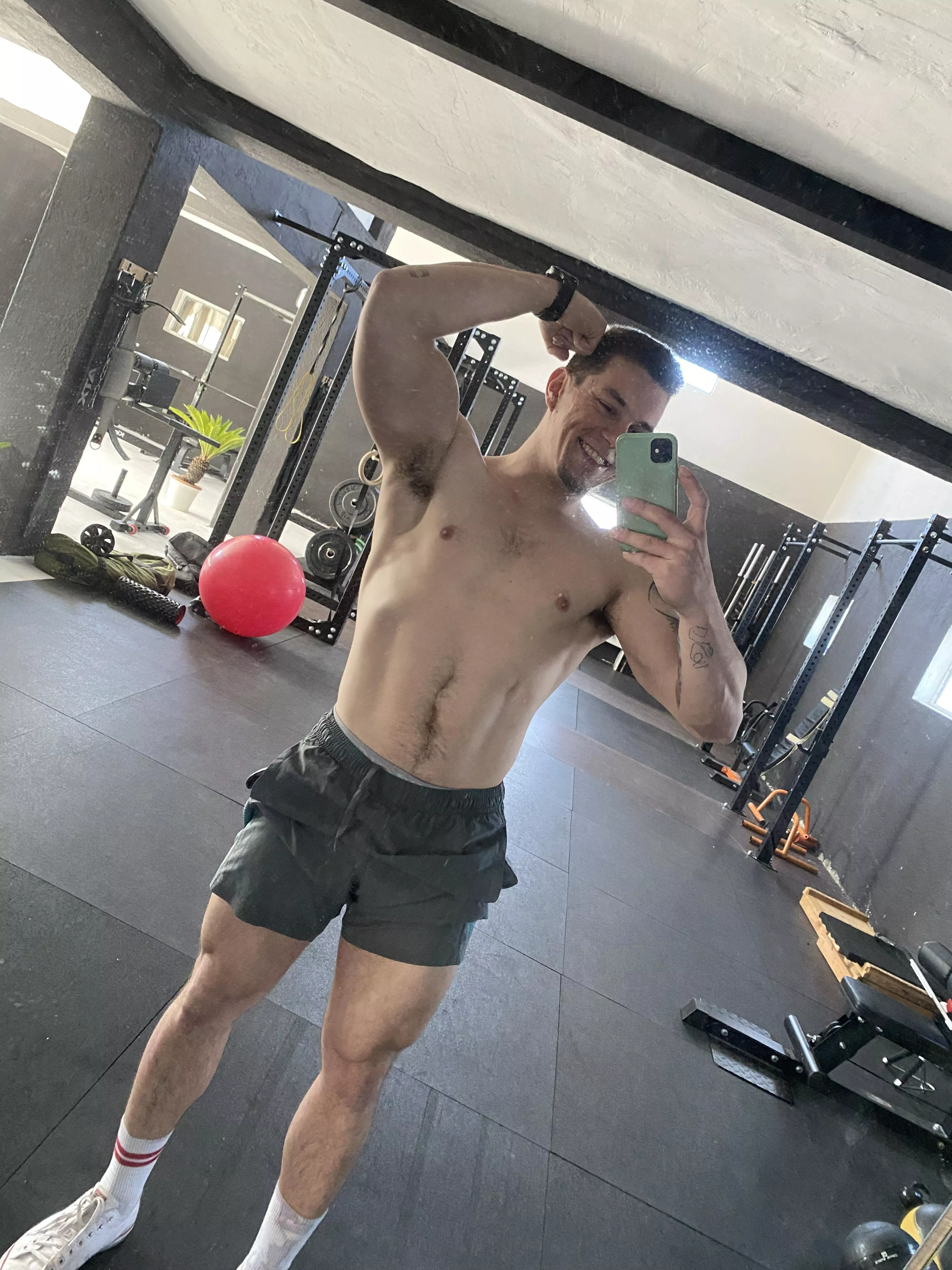 feeling good lately😁 (m24) posted by geniuzdota