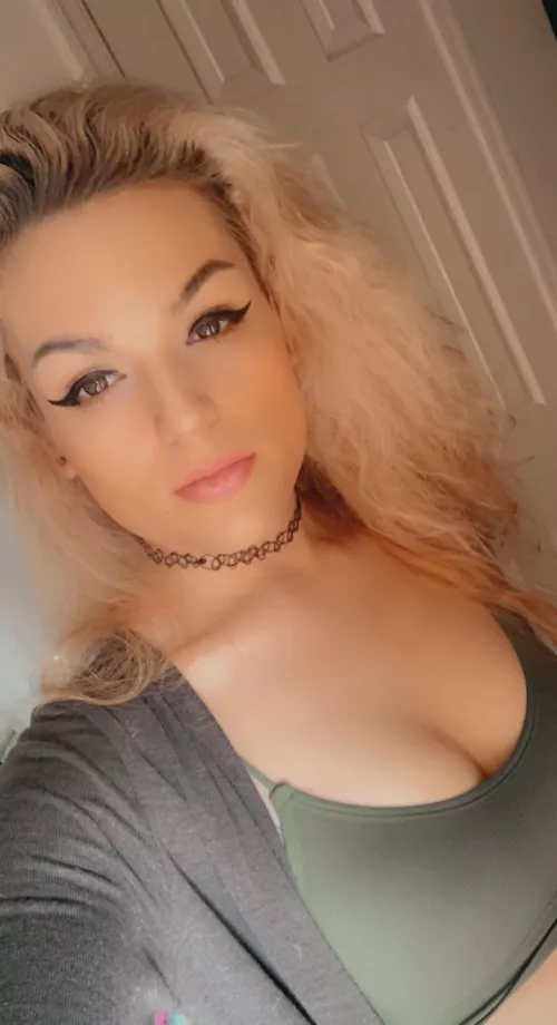 Feeling like a cute sissy 😇🤍 by luupay