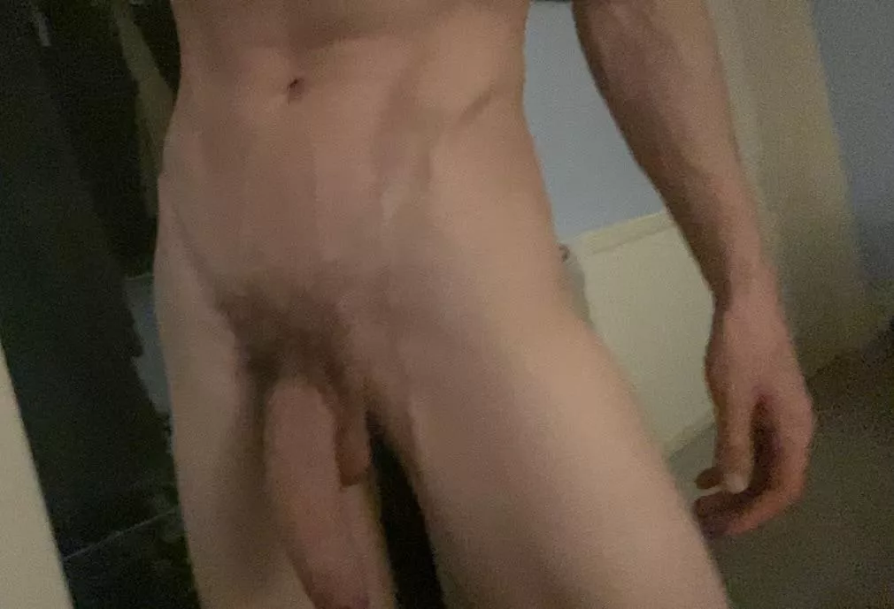 Feeling like a statue of David 🥵 posted by RainbowDanger69