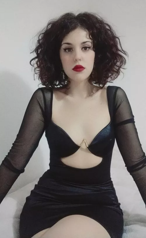 Feeling like a villain w this dress! :) by irenymphet