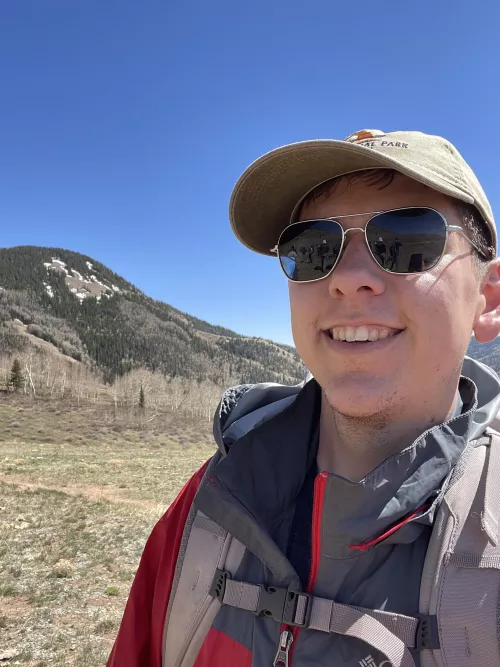 Feeling lonely out here today. I’m tired of being single 😭 by Electrical-Shallot-2